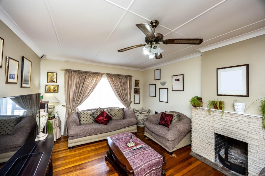 3 Bedroom Property for Sale in Sunnyridge Eastern Cape